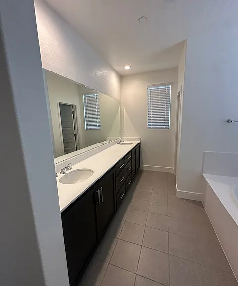 5117 Julia Berger Cir — Photo 7