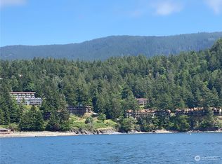 2039 Rosario Rd #2010, Eastsound, WA 98245