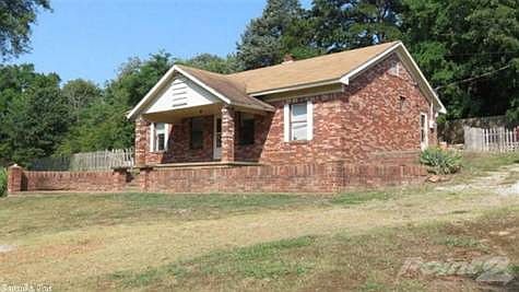 2nd image of 50 Lonnie Ln