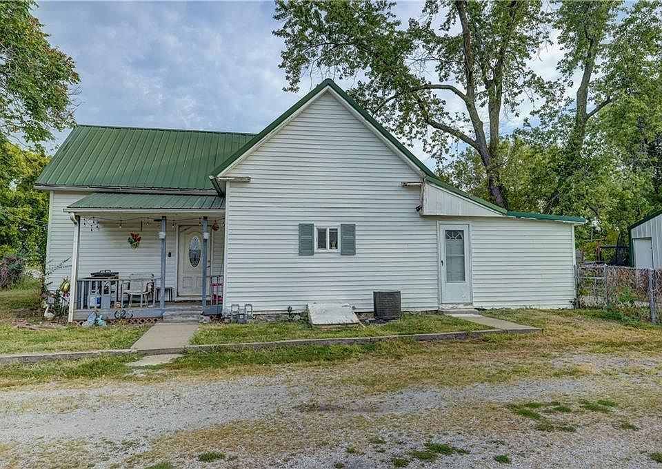 1st image of 623 Parnell St