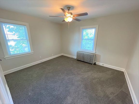 4th image of 1213 Texas Ave