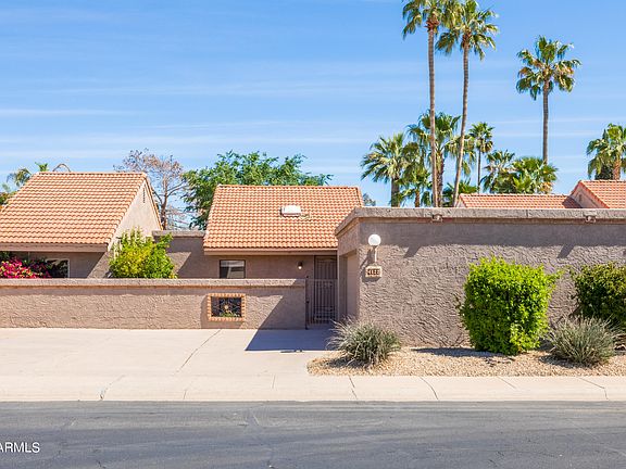 2nd image of 4122 E LARKSPUR Drive