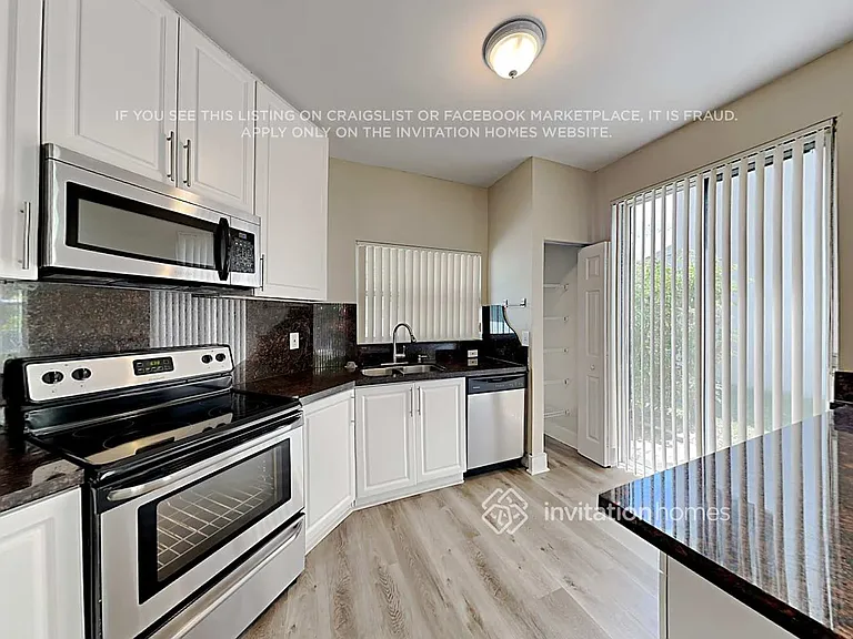 260 NW 207th Way — Photo 7