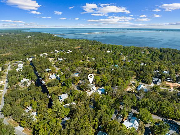 2nd image of 276 Little Canal Dr