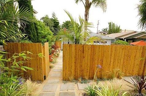 3rd image of 772 Rosecrans Ave