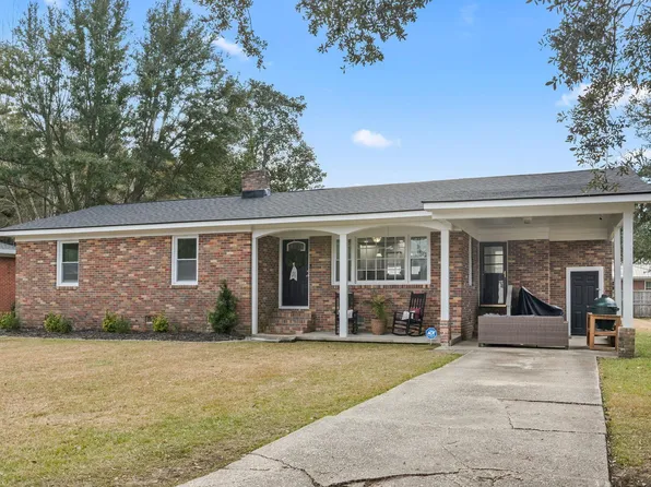 1673 Middleton St., Georgetown, SC 29440