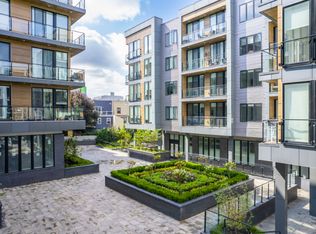 Liberty Square, Philadelphia, PA 19122