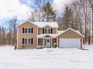 70 Patriots Rd, Templeton, MA 01468