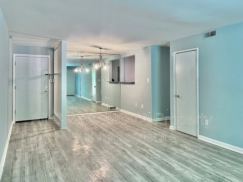 1st image of 573 Wilson Bridge Dr #6772-A-1