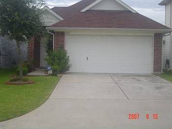 1st image of 8257 Fuqua Gardens Dr