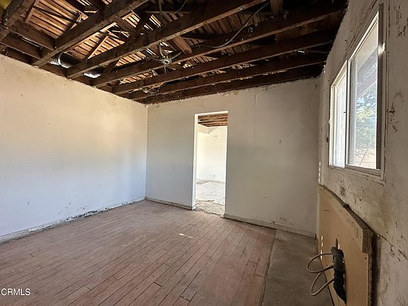 3rd image of 12652 Herrick Ave
