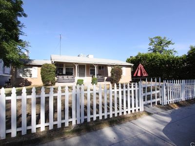6659 Coldwater Canyon Ave, North Hollywood, CA, 91606