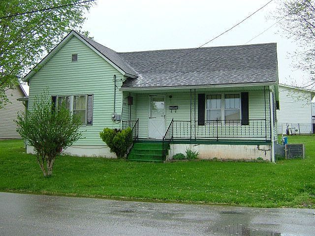 1st image of 532 S 2nd St