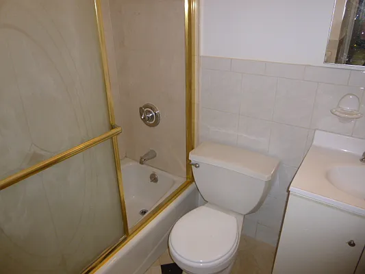 Rented by JK Dansar Corp | media 74