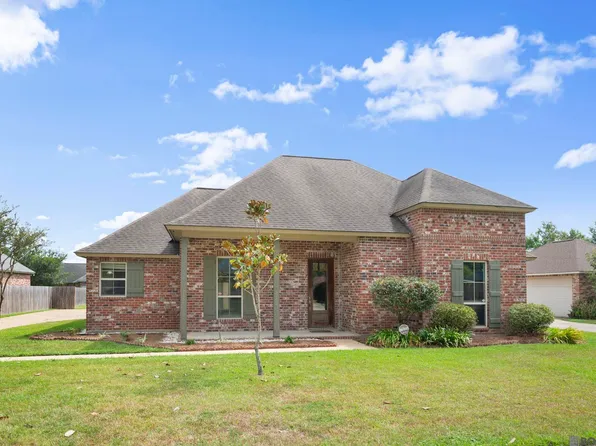 6680 Summerlin Dr, Zachary, LA 70791