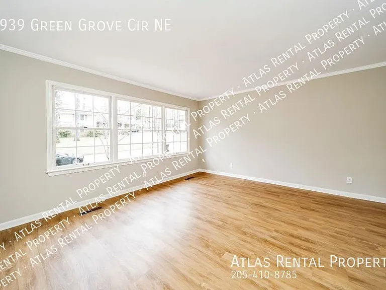2939 Green Grove Cir NE — Photo 9