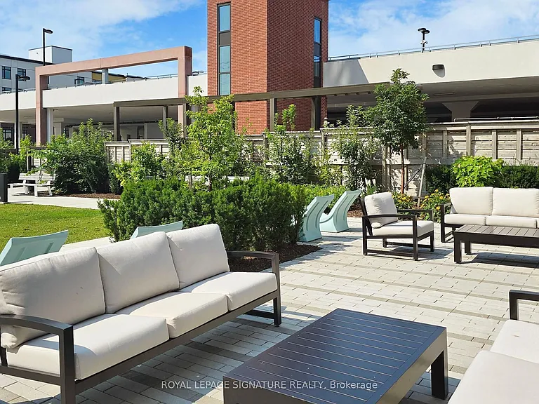 2550 Simcoe St N #2121 — Photo 48