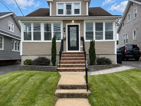 215 Crawford Ter Floor 2, Union, NJ 07083