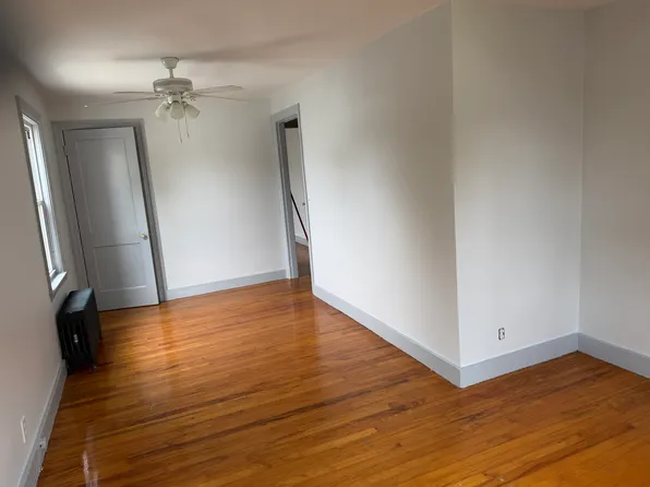 50 Model Ave Floor 2, Warwick, RI 02889