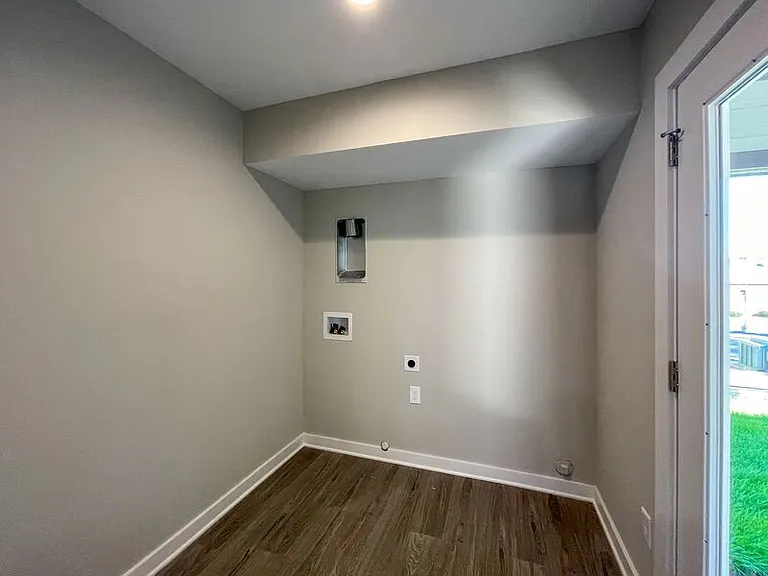 74 E Cascade St — Photo 10