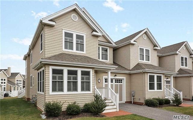 1st image of 13 Meadow Way #13