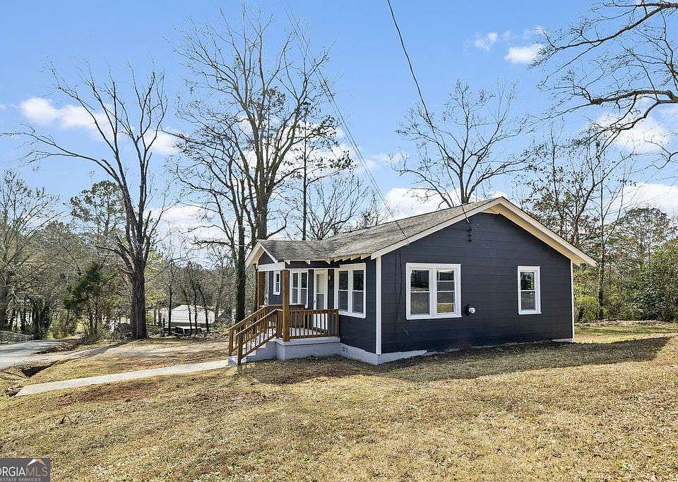 1st image of 40 Clervue Cir NE