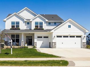 6439 Alvina Ct, Inver Grove Heights, MN 55077