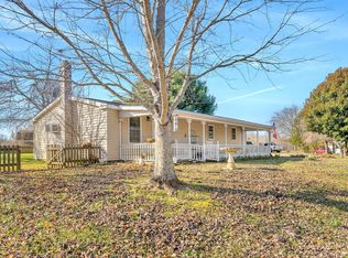 242 Union Ridge Rd, Wartrace, TN 37183