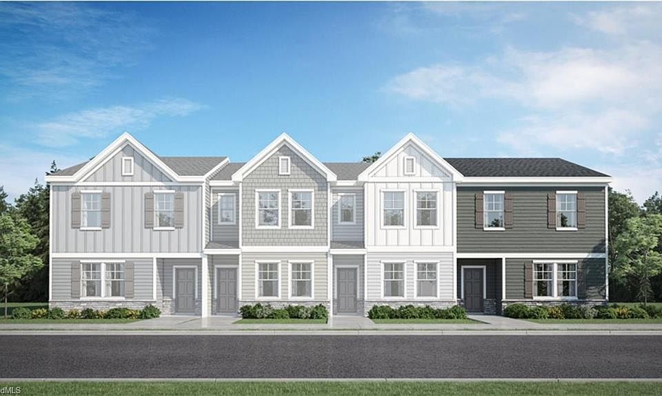 1st image of 946 Highland Trace Dr