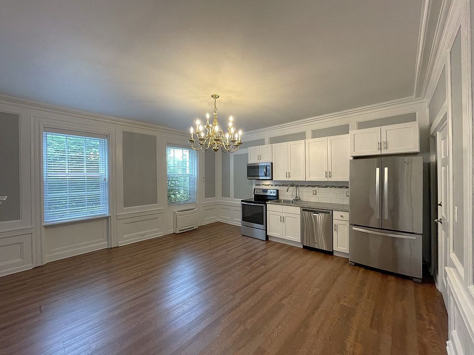 Living Room/ Kitchen