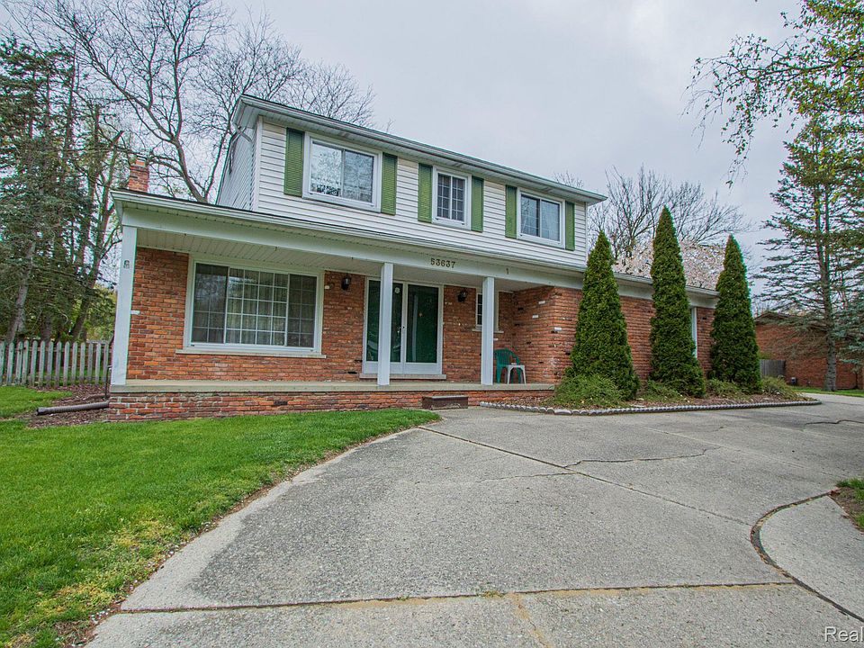 1st image of 53637 Wolf Dr