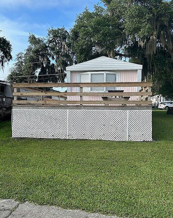 Elevated Deck Lake View