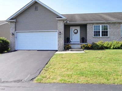 21 Danbury Ct NW, Warren, OH, 44481