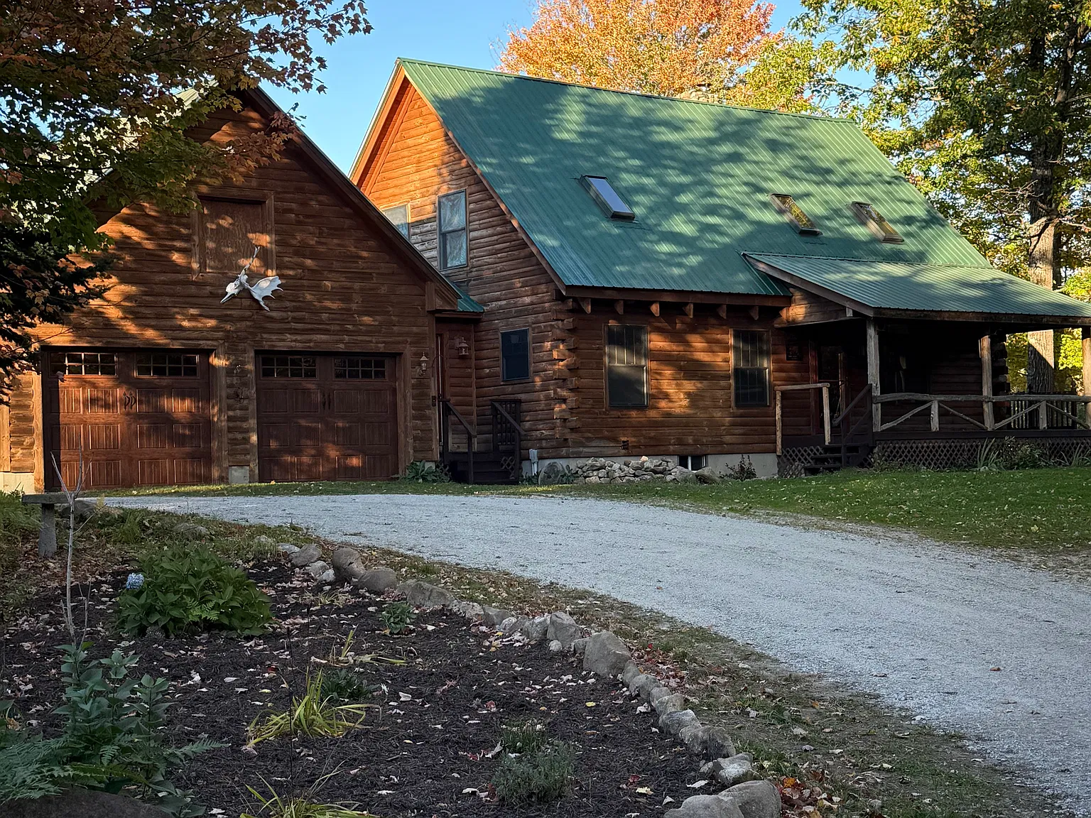 3 bed, 1800 sqft, $2,800 — Photo 1