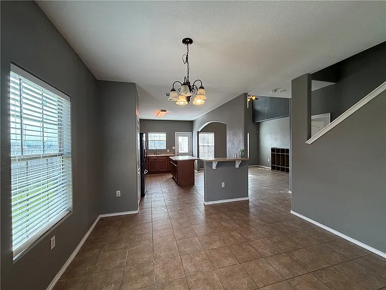 5509 Candace St — Photo 6