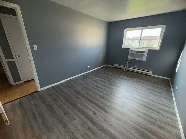 2402 Randall Ln #3A — Photo 2