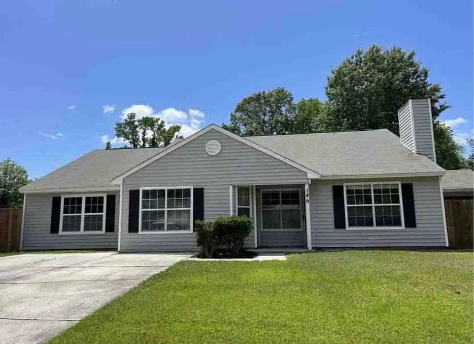 Building Photo - 146 Laurelwood Dr