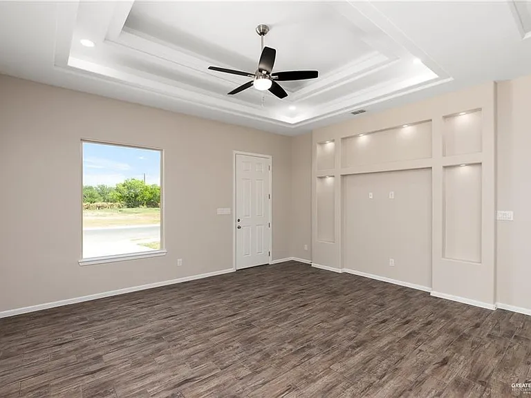 10717 N Sugar Bear Dr — Photo 2