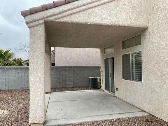 Covered patio