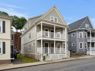 4 Chase St FLOOR 2, Salem, MA 01970