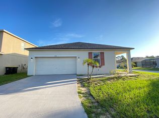296 Sand Ridge Dr, Davenport, FL 33896