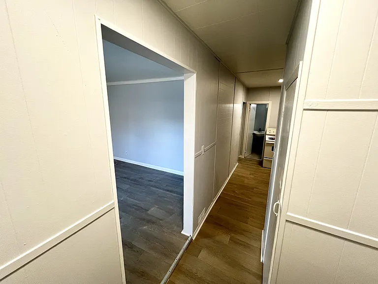 1011 Albert Rd #1 — Photo 2