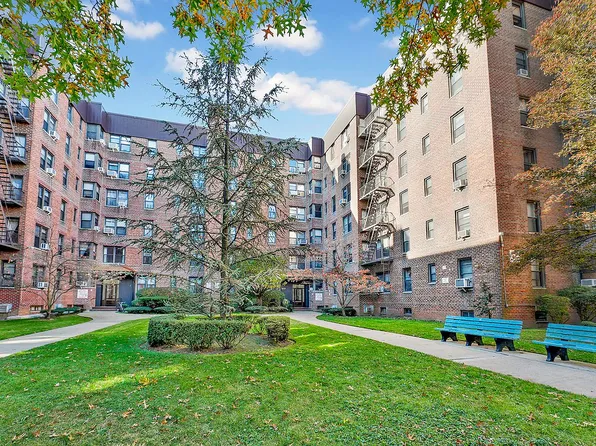 2260 Burnett St APT 6B, Brooklyn, NY 11229