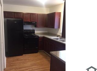 9108 E 38th Pl, Indianapolis, IN 46235