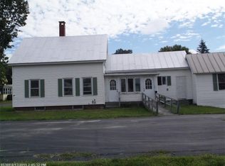 11 E Maple St, Skowhegan, ME 04976
