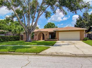 4113 Windtree Dr, Tampa, FL 33624