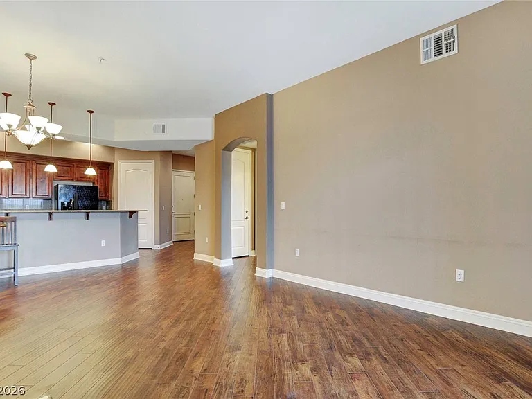 62 E Serene Ave #414 — Photo 21