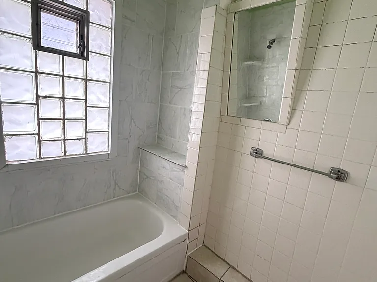 2647 S 28th St #2B — Photo 18