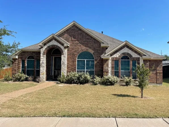 929 S Amherst Dr, Desoto, TX 75115