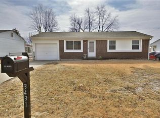 3431 Highgate Ln, Saint Charles, MO 63301